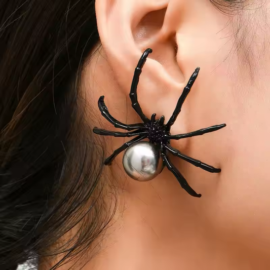 Black Widow Elegance: Dark Punk Pearl Spider Earrings